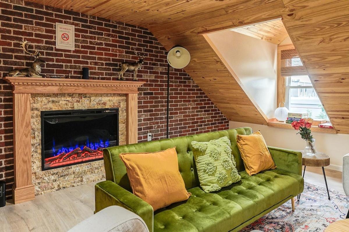 Apartment Spacious 3br Oasis With Patio & Arcade Fun In Philly Philadelphia