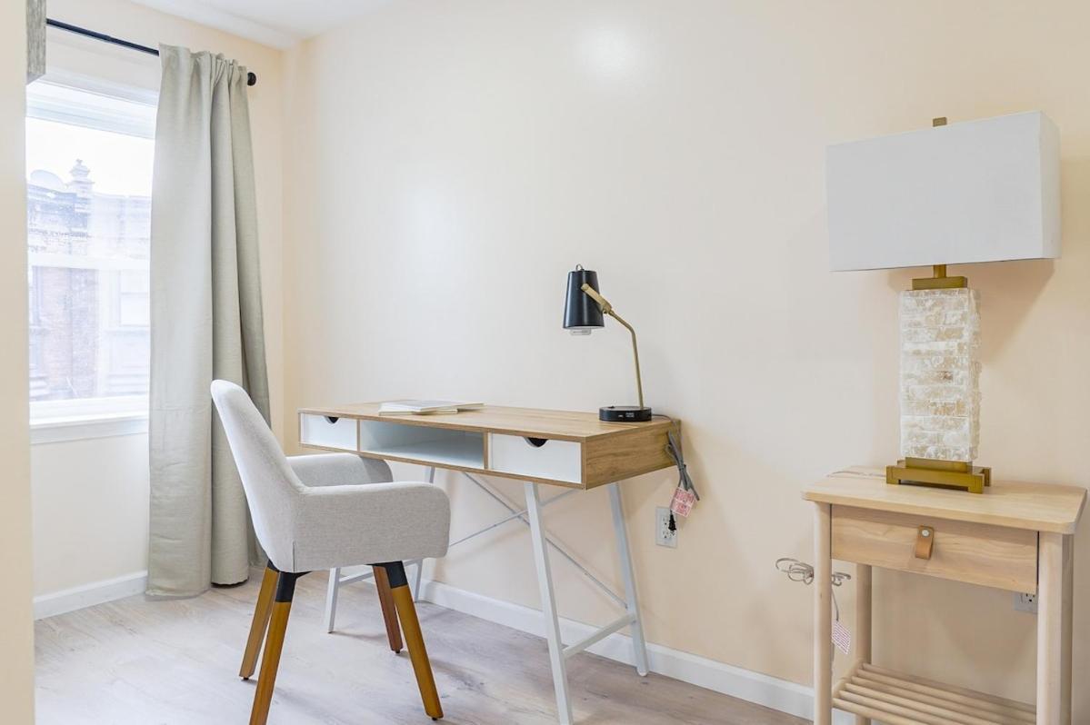Apartment Spacious 3br Oasis With Patio & Arcade Fun In Philly *