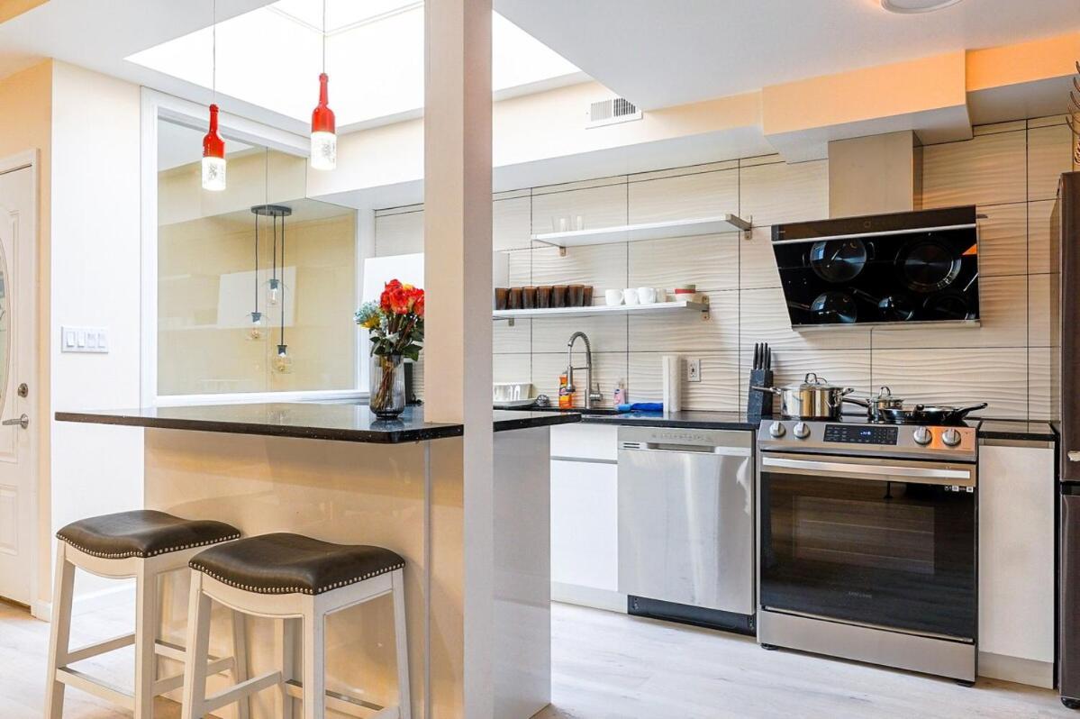 Spacious 3br Oasis With Patio & Arcade Fun In Philly *