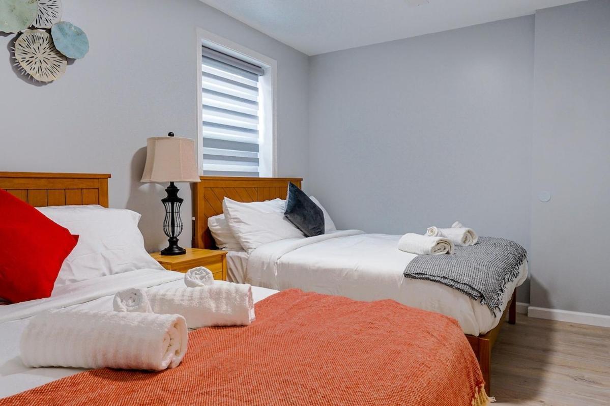 Spacious 3br Oasis With Patio & Arcade Fun In Philly Apartment Philadelphia