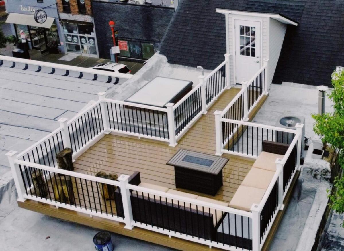 Spacious 3br Oasis With Patio & Arcade Fun In Philly Apartment
