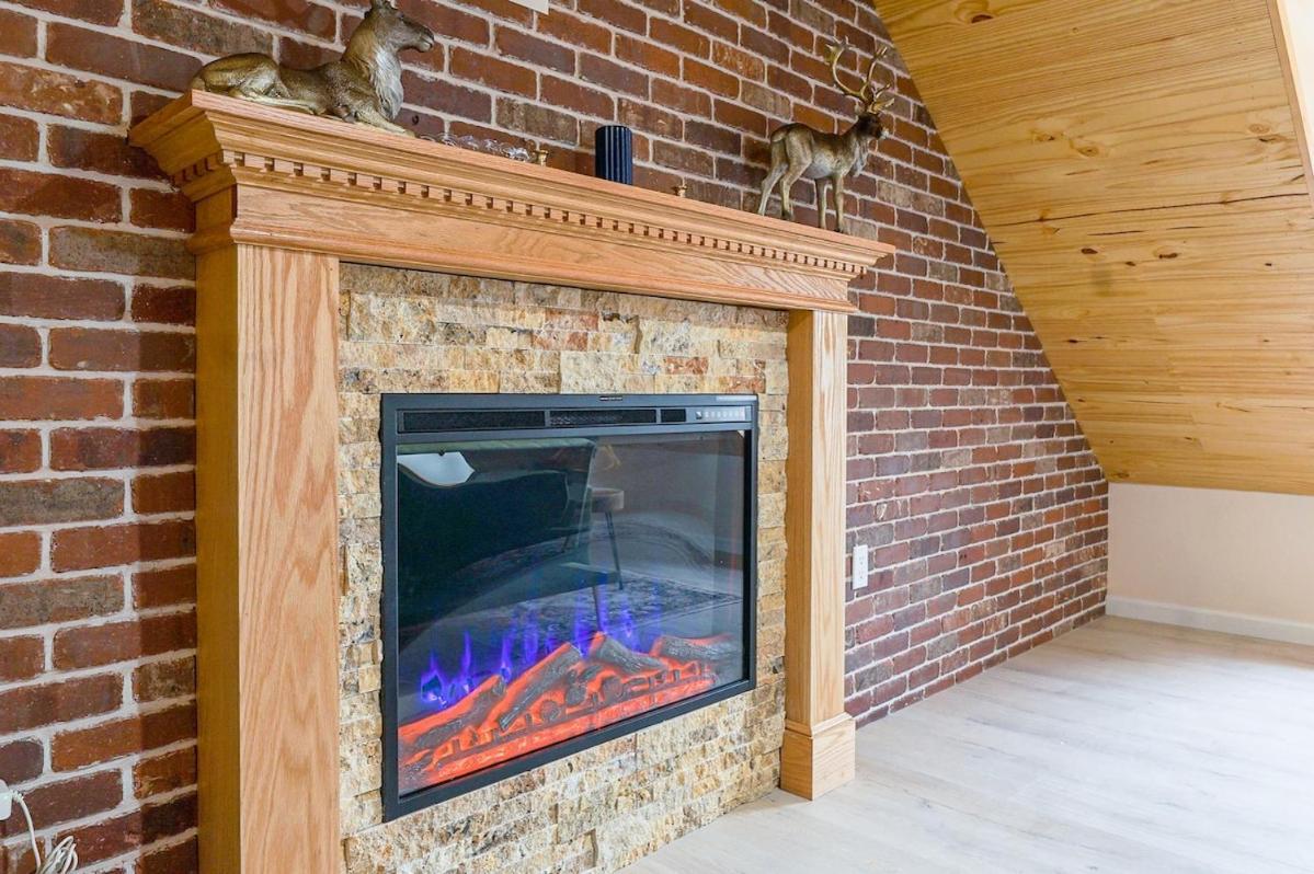 Spacious 3br Oasis With Patio & Arcade Fun In Philly Apartment *